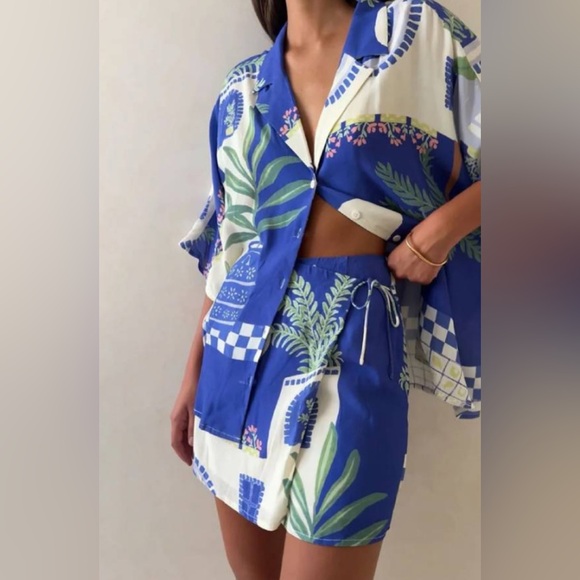 Fashion Holiday Print Shirt & Skirt Two-Piece Set - Picture 4 of 5